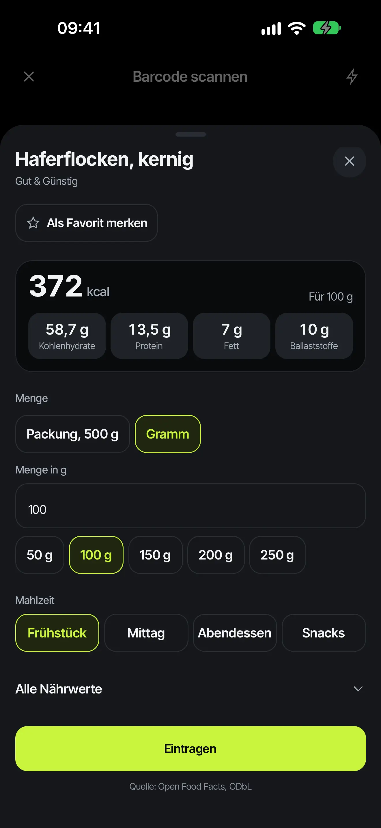 Komcoach-Ansicht nach einem Barcode-Scan: Haferflocken, kernig mit 372 kcal pro 100 g, 58,7 g Kohlenhydraten, 13,5 g Protein, 7 g Fett und 10 g Ballaststoffen, Menge 100 g fürs Frühstück